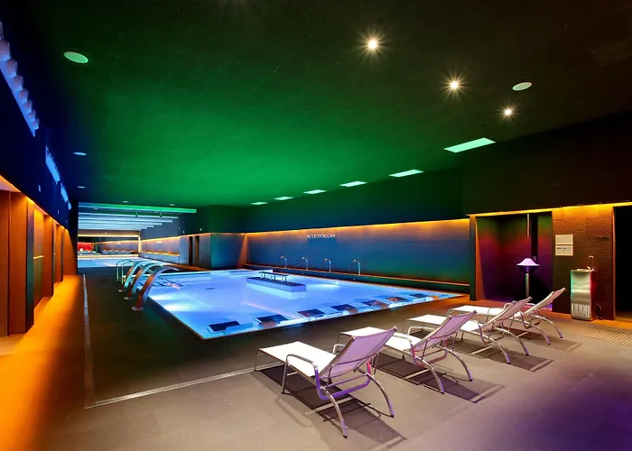 Hotel mit Pool: Occidental Bilbao